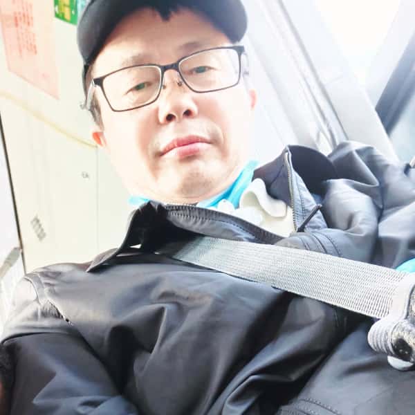 上海56岁单身帅哥真诚找对象-临沂征婚相亲网